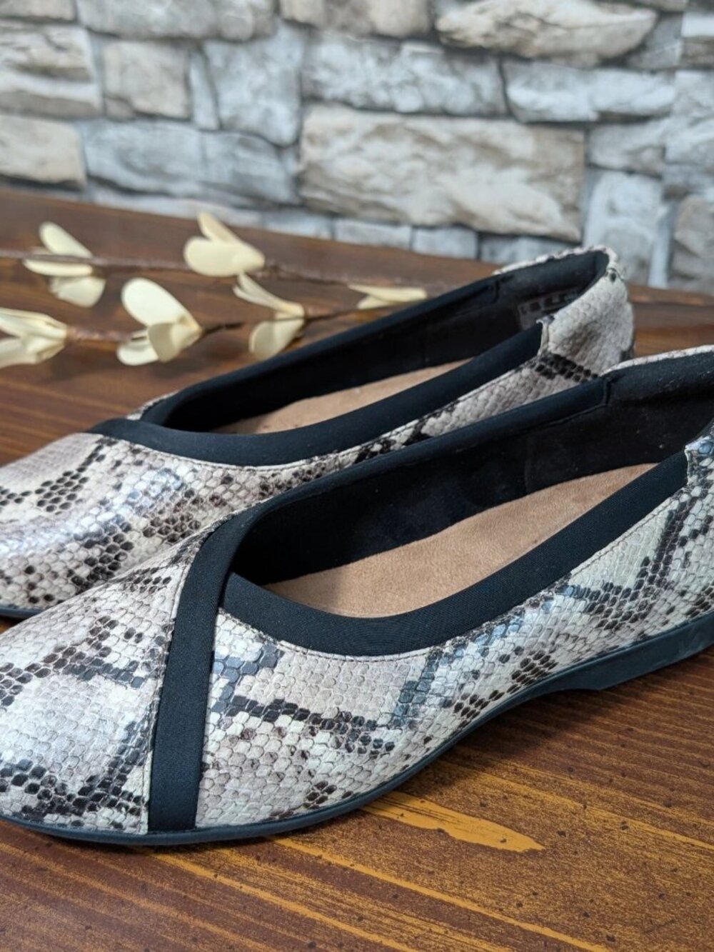 Unstructured by Clarks Snakeskin Print Comfort Ballet Flats Women Size 8 M